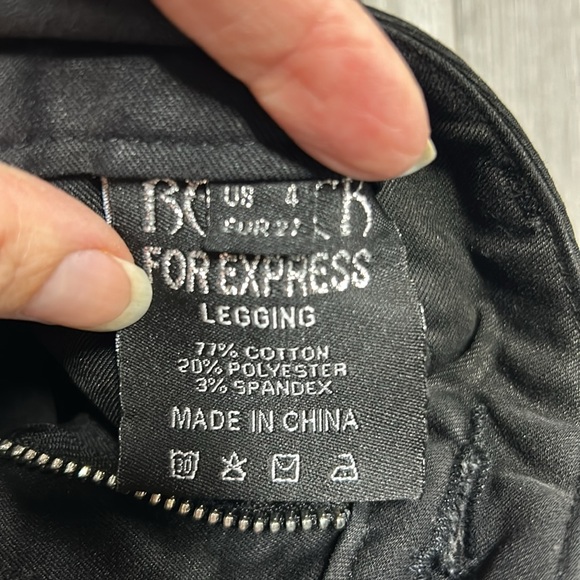 29.25” Waist, Tag Size 4 Rerock For Express Black Coated Jean Legging EUC - Picture 7 of 8
